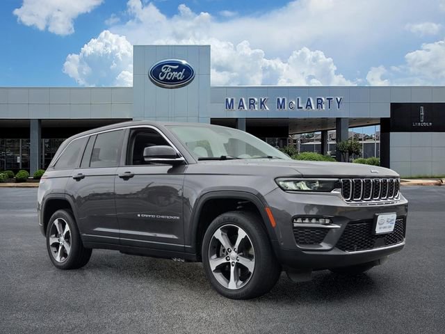 Used 2022 Jeep Grand Cherokee Limited 4xe w/ Luxury Tech Group II AWD/4WD image 7