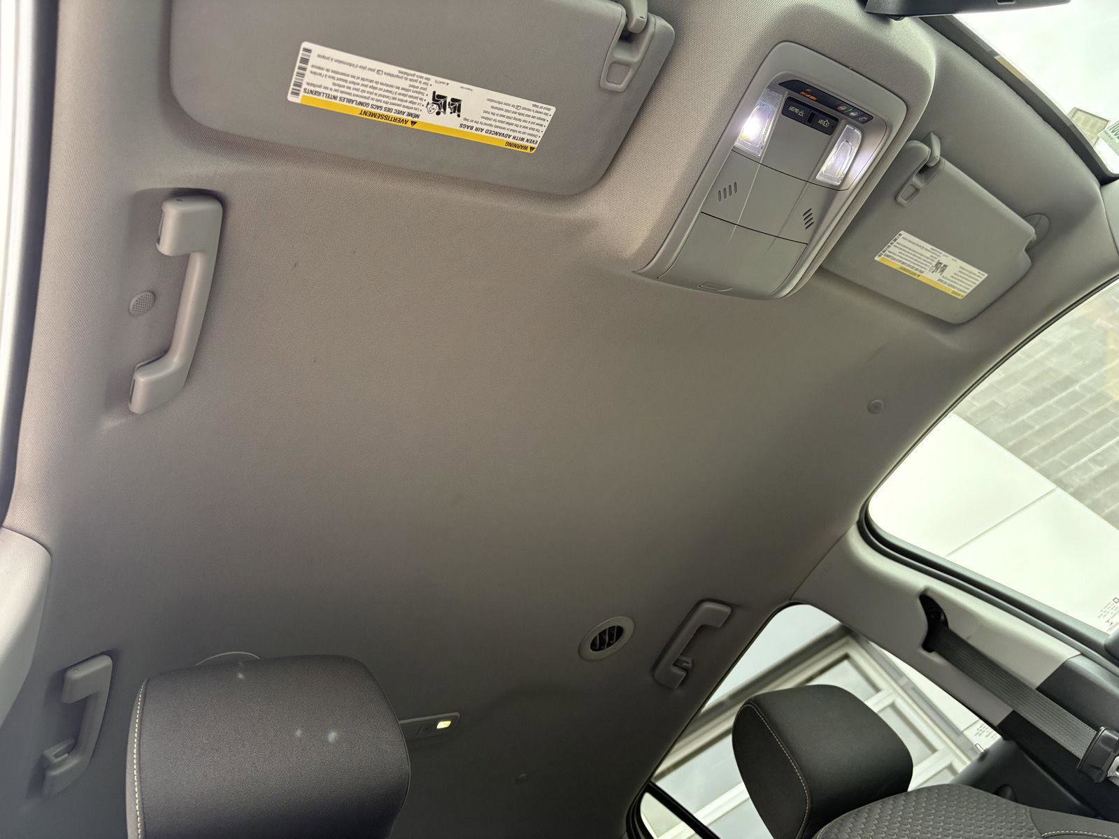 Used 2019 GMC Acadia SLE FWD image 23