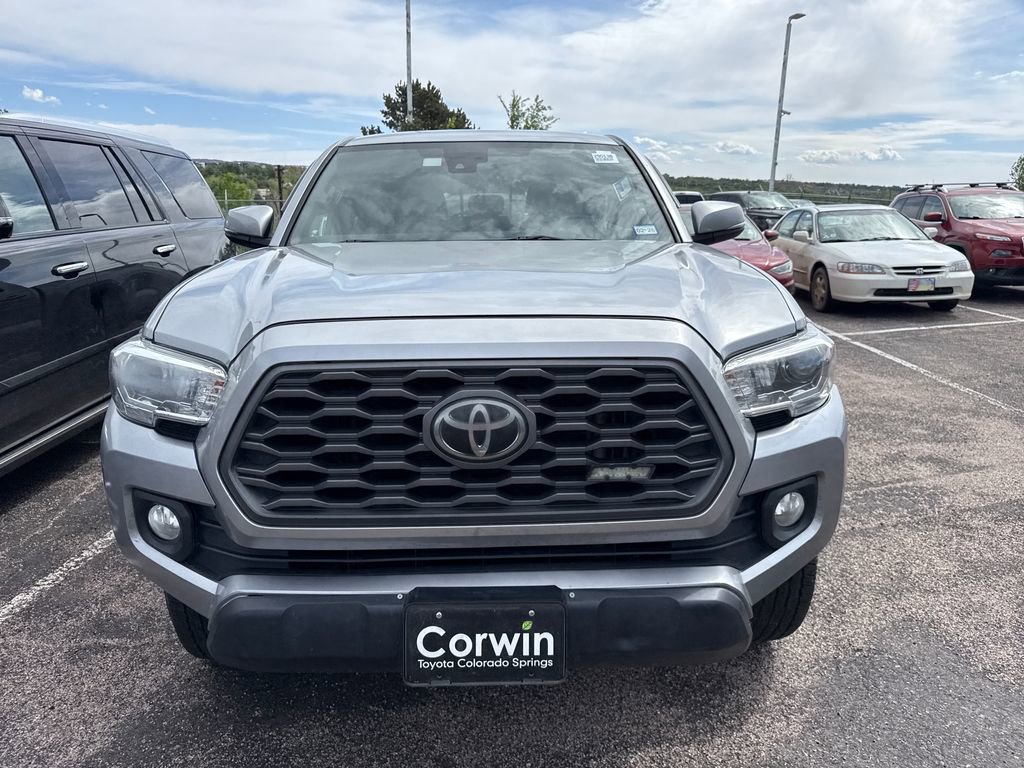 Used 2021 Toyota Tacoma TRD Off-Road w/ Technology Package AWD/4WD image 25