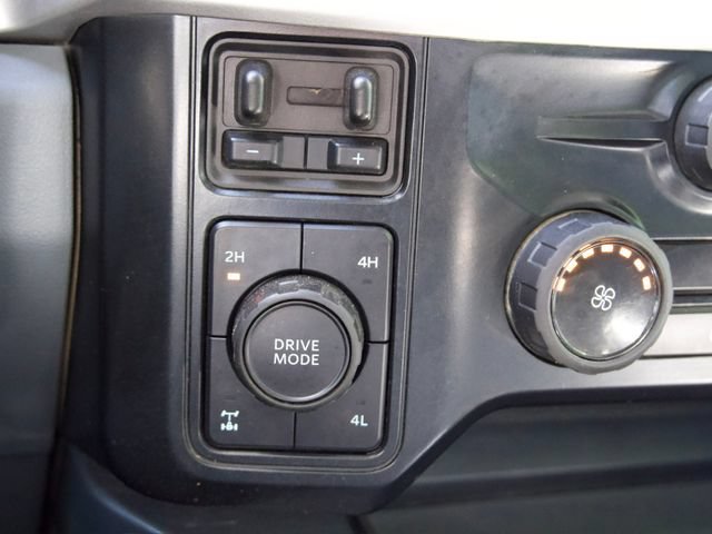 Certified 2025 Ford F250 XLT w/ FX4 Off-Road Package AWD/4WD image 27