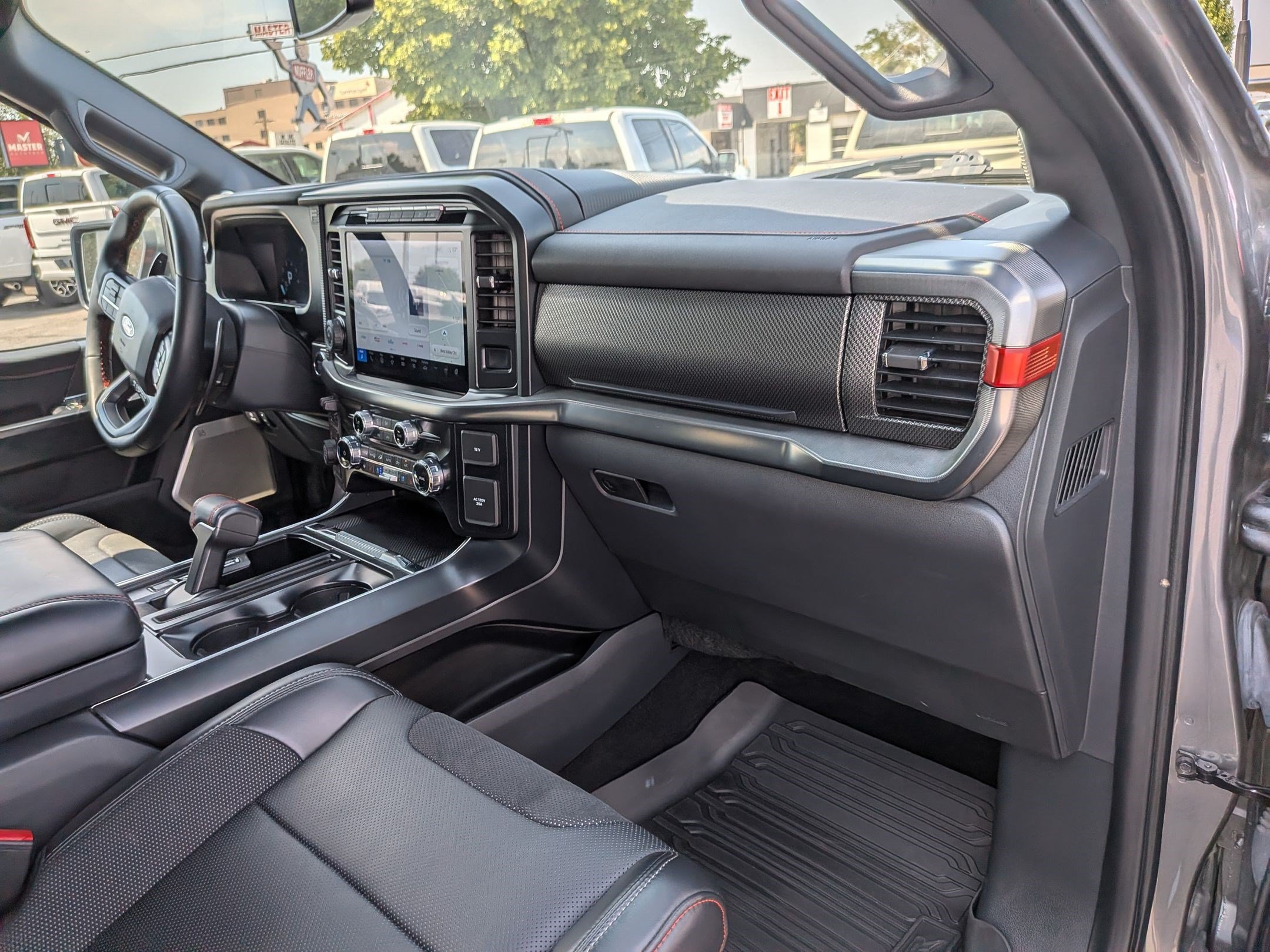 Certified 2024 Ford F150 Raptor AWD/4WD image 33