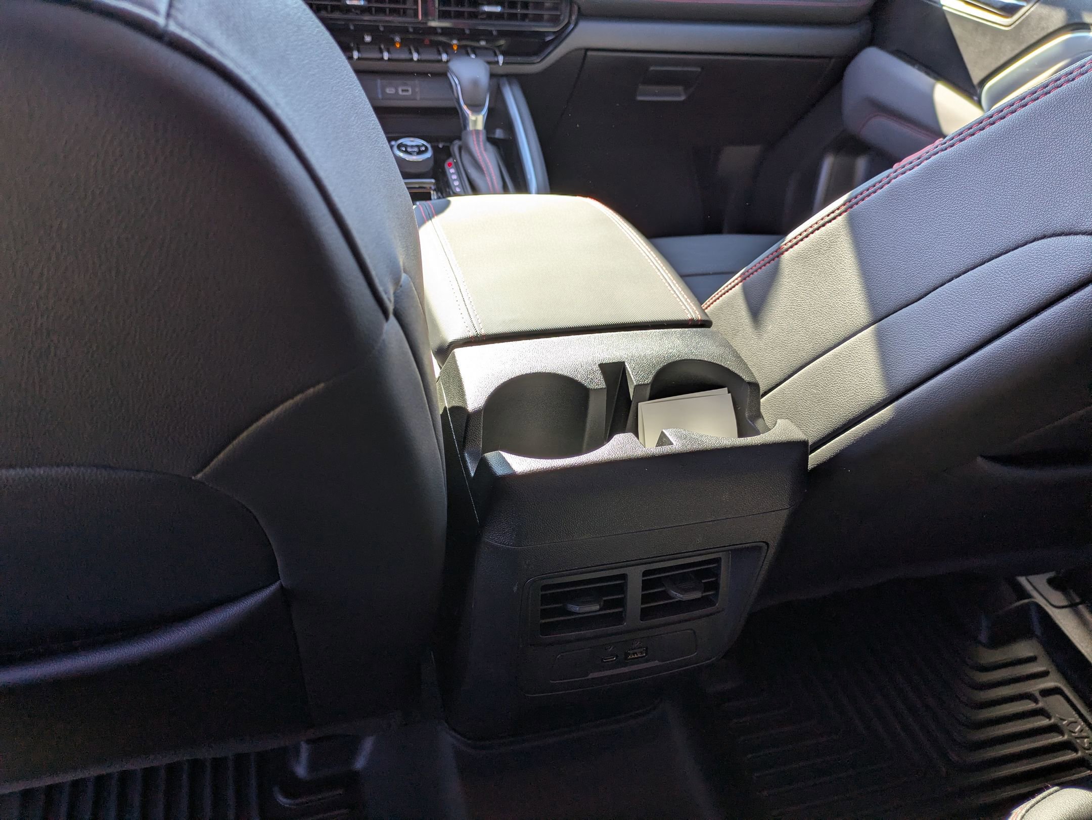 Used 2025 Chevrolet Colorado Z71 w/ Technology Package image 32