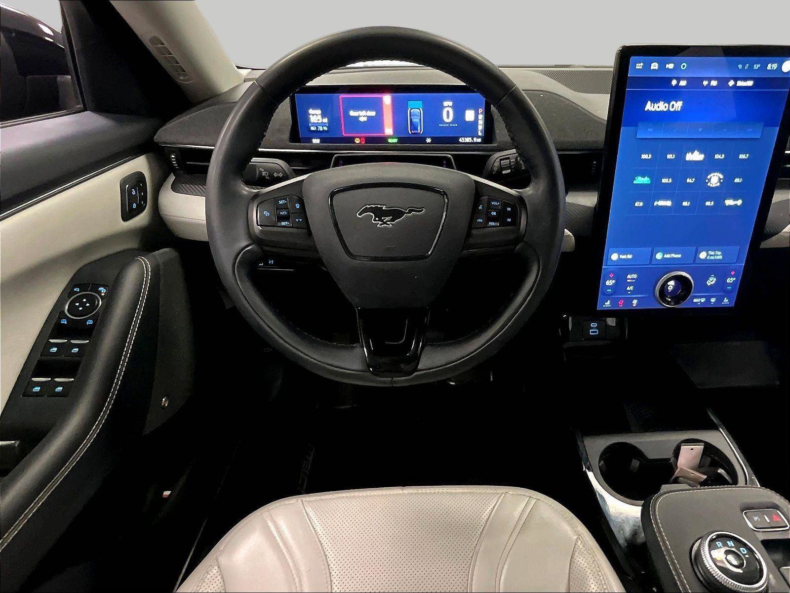 Certified 2023 Ford Mustang Mach-E Premium AWD/4WD image 5