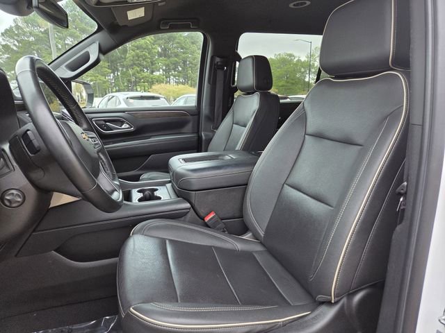 Used 2023 Chevrolet Suburban Premier AWD/4WD image 14
