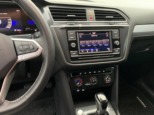 Used 2024 Volkswagen Tiguan S AWD/4WD image 26