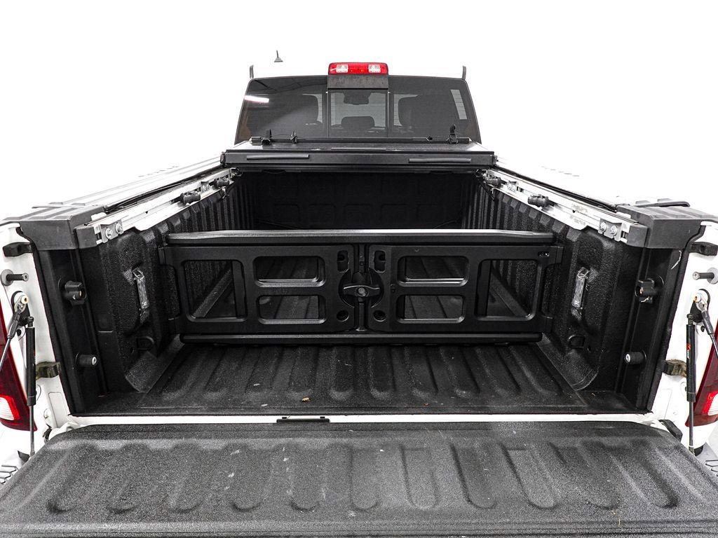 Used 2018 RAM 1500 Limited RWD image 30
