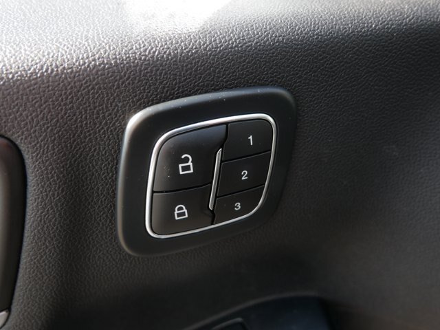 Certified 2024 Ford Escape Platinum AWD/4WD image 15
