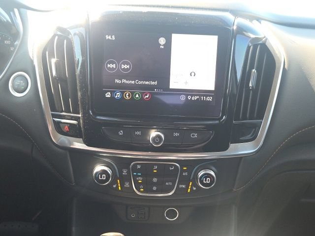 Used 2020 Chevrolet Traverse RS w/ LPO, Floor Liner Package FWD image 31