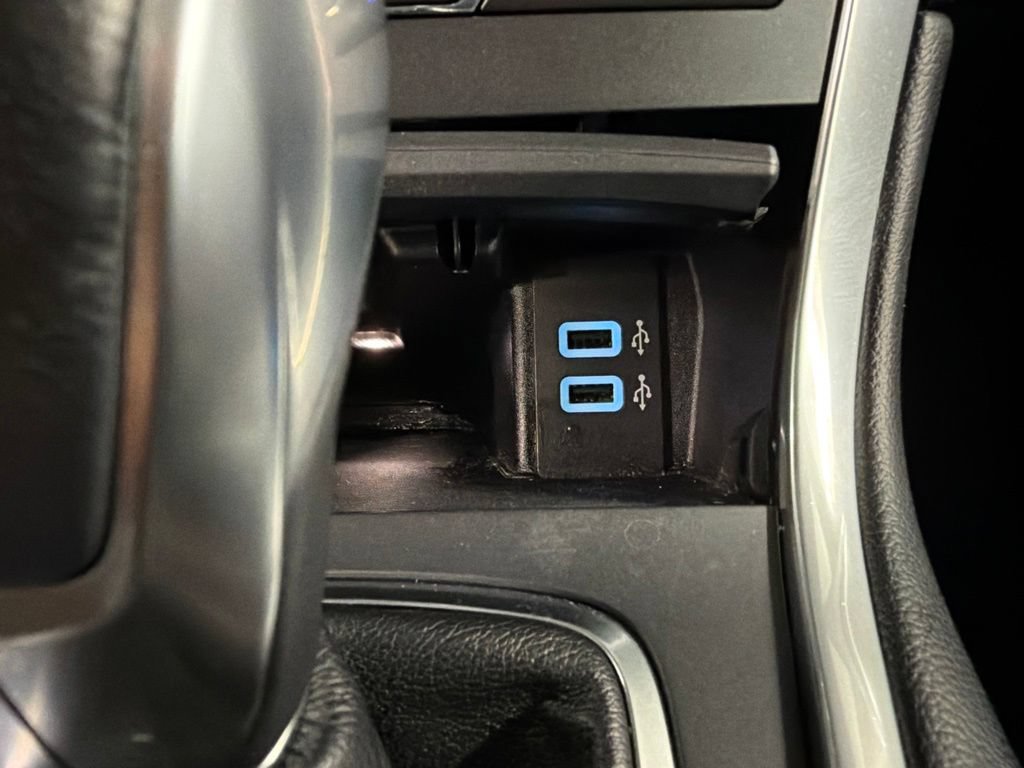 Certified 2018 Ford Edge Titanium w/ Equipment Group 301A AWD/4WD image 15