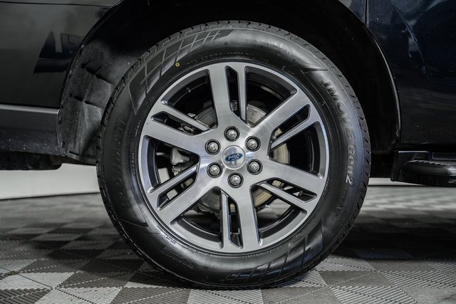 Certified 2023 Ford Expedition Max Limited image 22