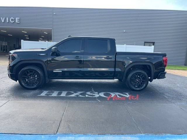 Used 2025 GMC Sierra 1500 Elevation RWD image 2
