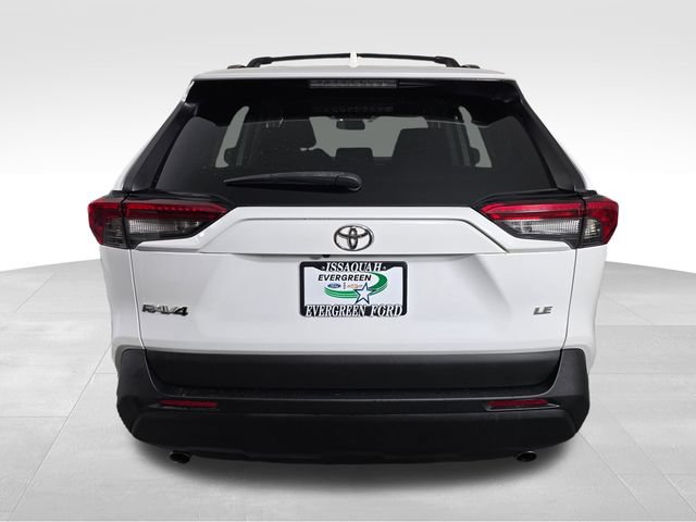 Used 2021 Toyota RAV4 LE w/ Carpet Mat Package (TMS) FWD image 6