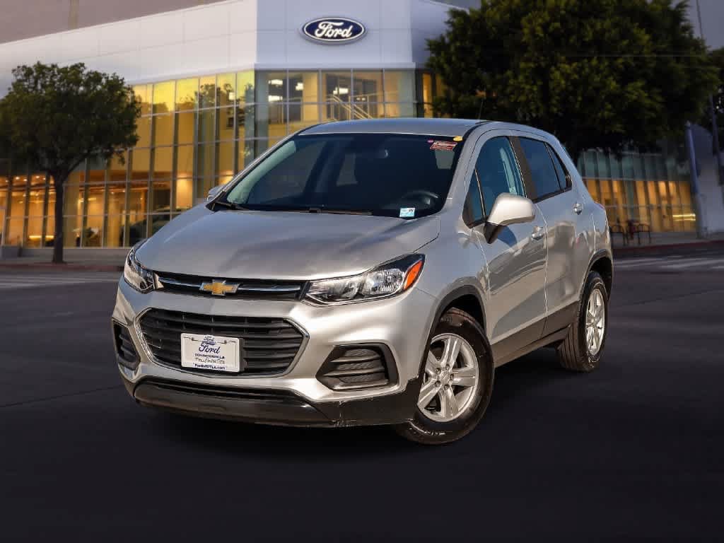 Used 2022 Chevrolet Trax LS w/ Tint and Cruise Package