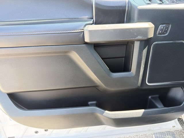 Certified 2019 Ford F150 Platinum w/ Equipment Group 701A Luxury AWD/4WD image 18