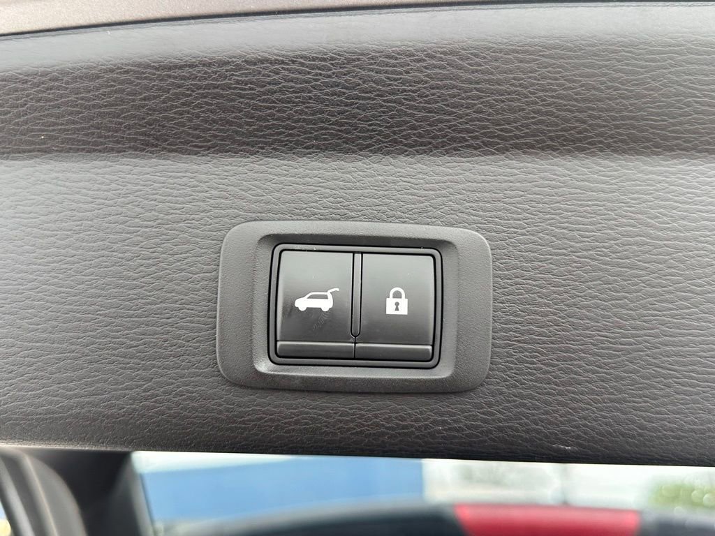 Used 2022 Mitsubishi Outlander SEL AWD/4WD image 17