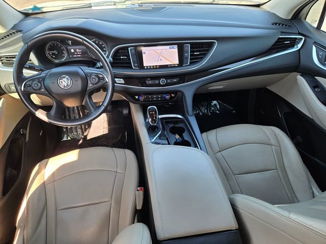 Used 2020 Buick Enclave Essence w/ LPO, Touring Package FWD image 9