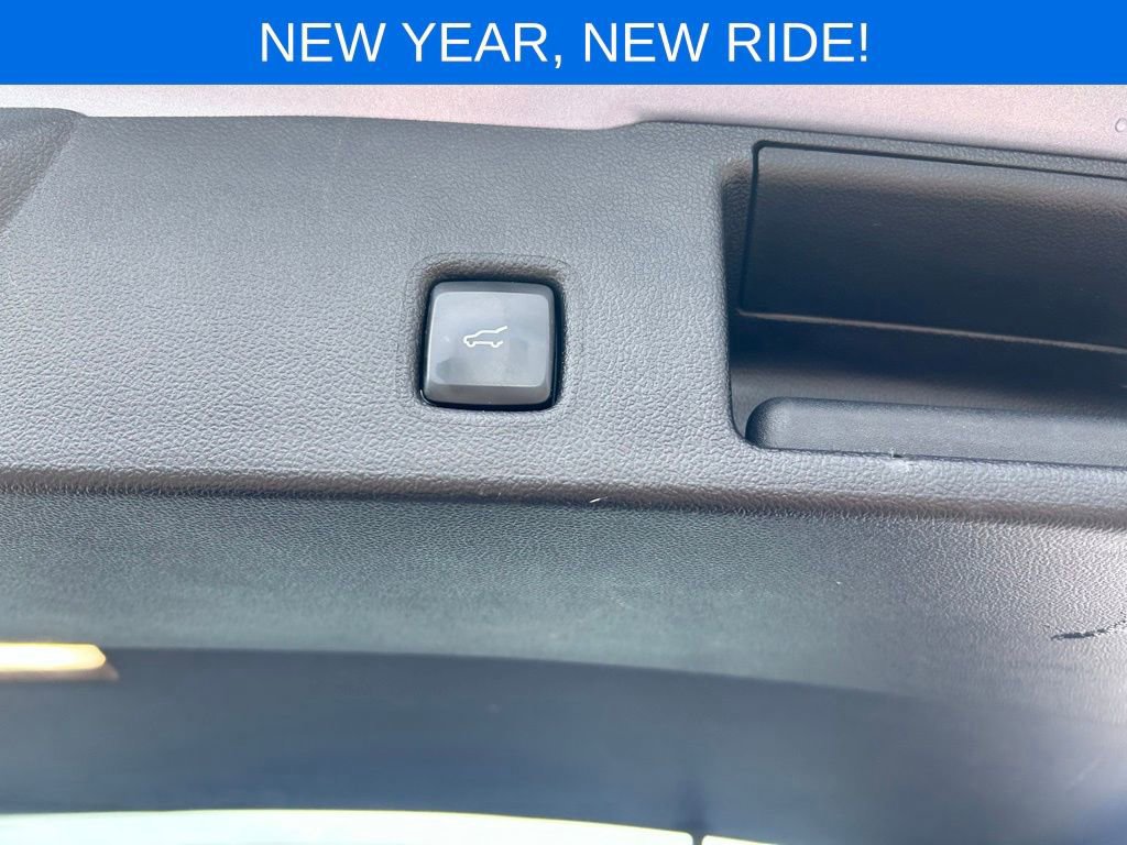 Certified 2022 Ford Escape SEL image 41