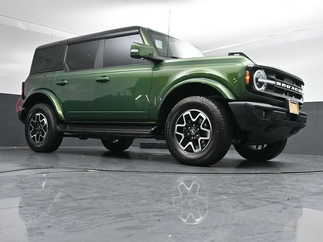 Certified 2025 Ford Bronco Outer Banks AWD/4WD image 37