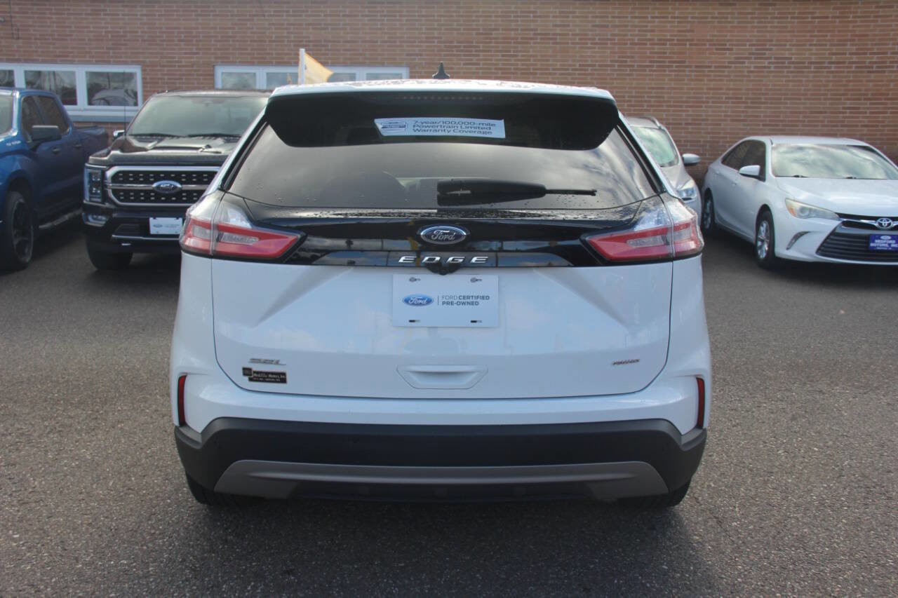 Certified 2023 Ford Edge SEL image 3
