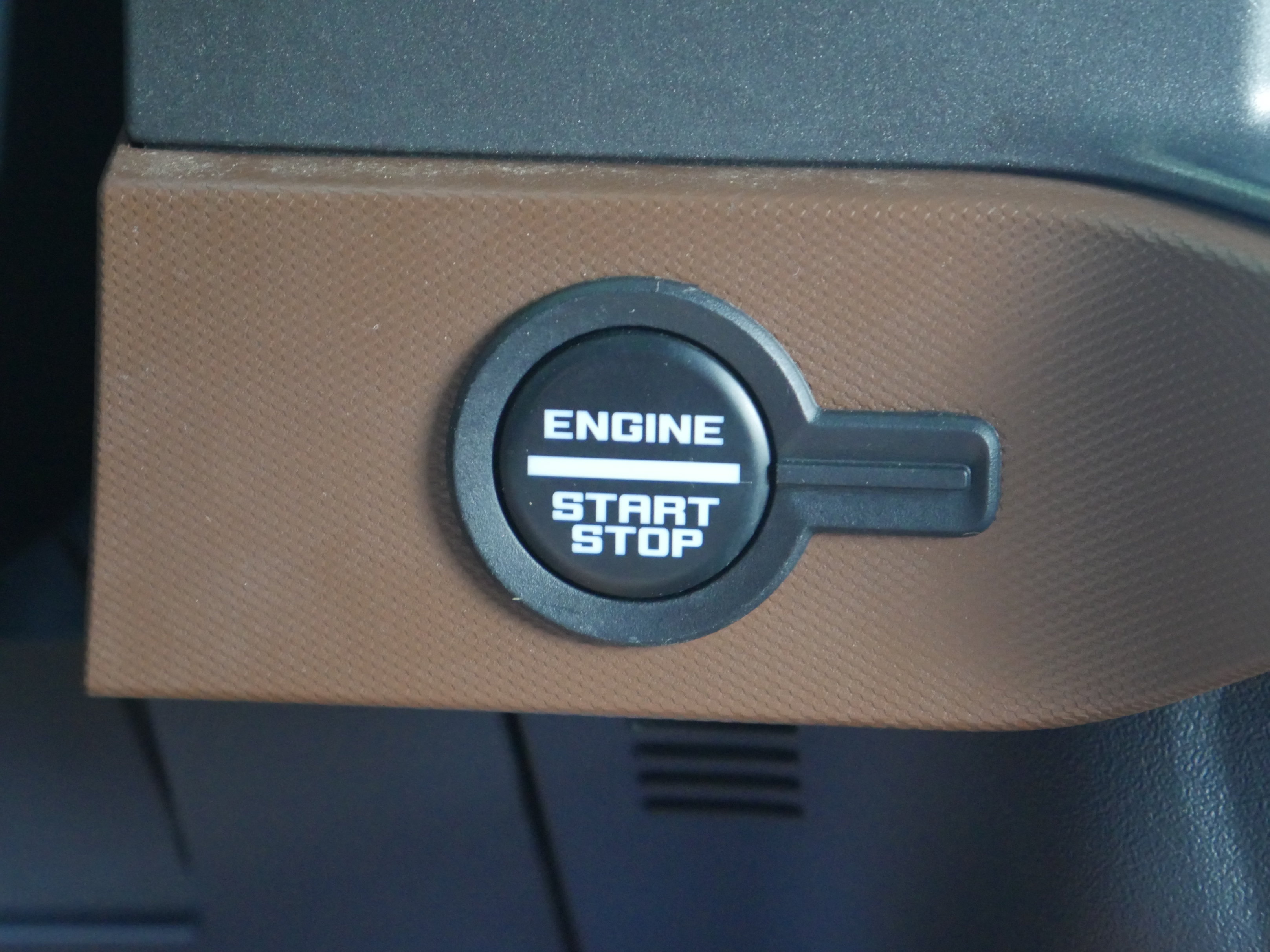 Certified 2024 Ford Bronco Outer Banks AWD/4WD image 8