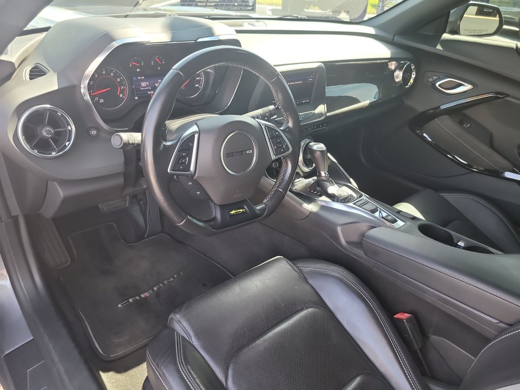 Used 2020 Chevrolet Camaro LT RWD image 12