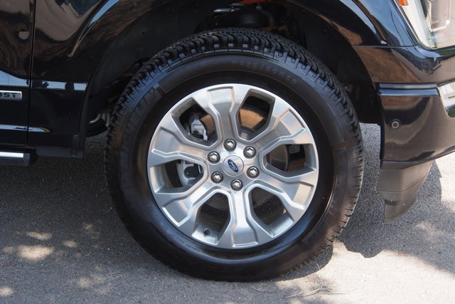 Certified 2023 Ford F150 Platinum w/ Equipment Group 701A High AWD/4WD image 10