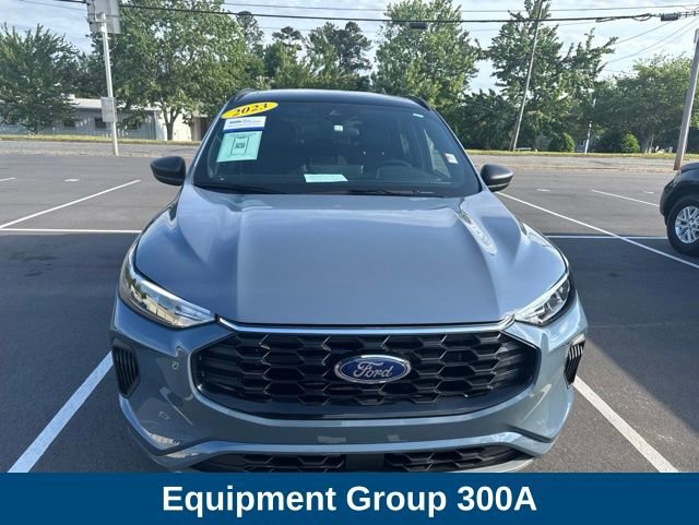 Certified 2023 Ford Escape ST-Line w/ Tech Pack #1 FWD image 3