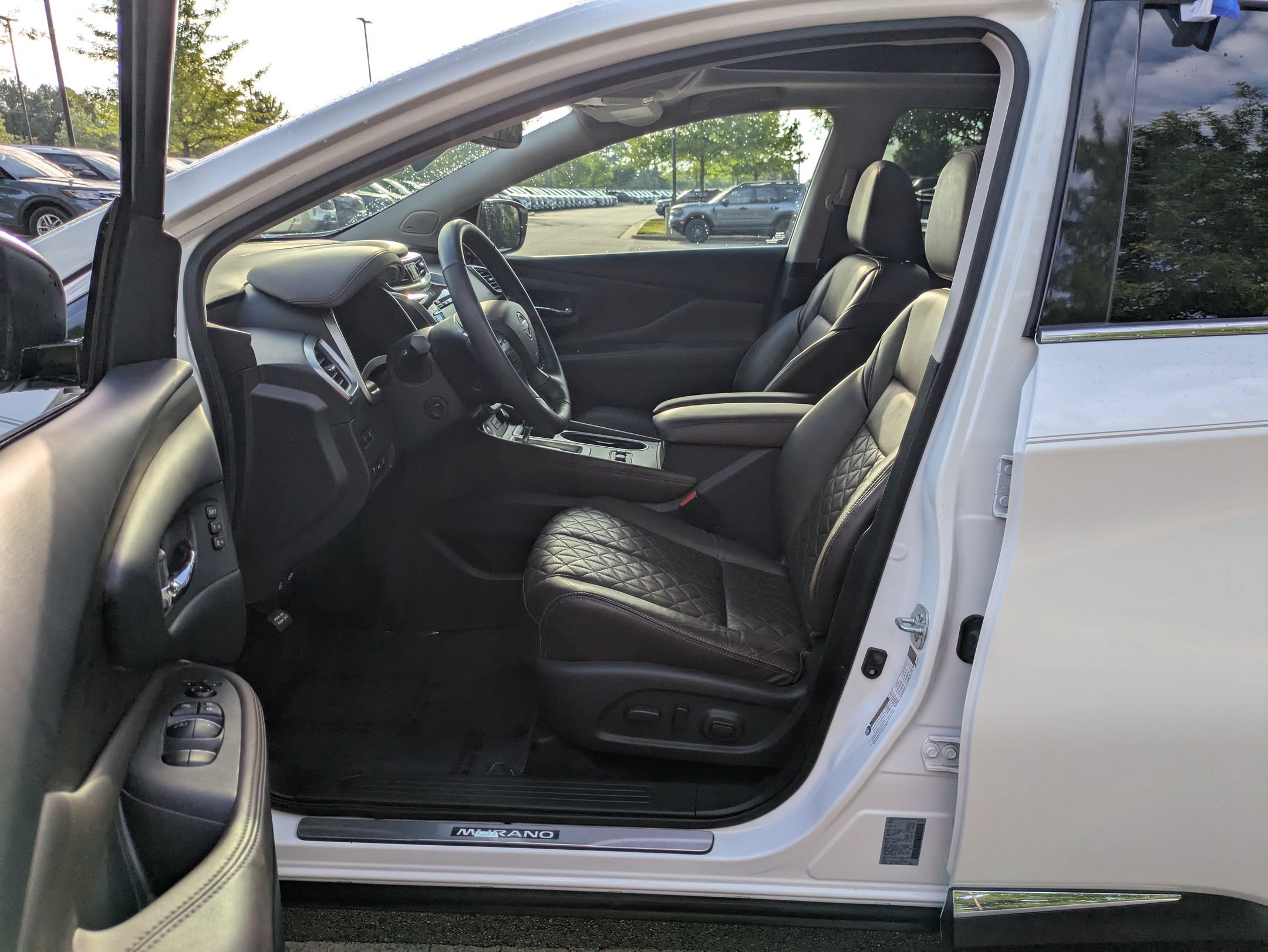 Used 2023 Nissan Murano Platinum w/ Cargo Package FWD image 12