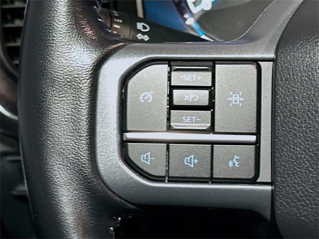 Certified 2022 Ford F150 XLT w/ Equipment Group 302A High image 33