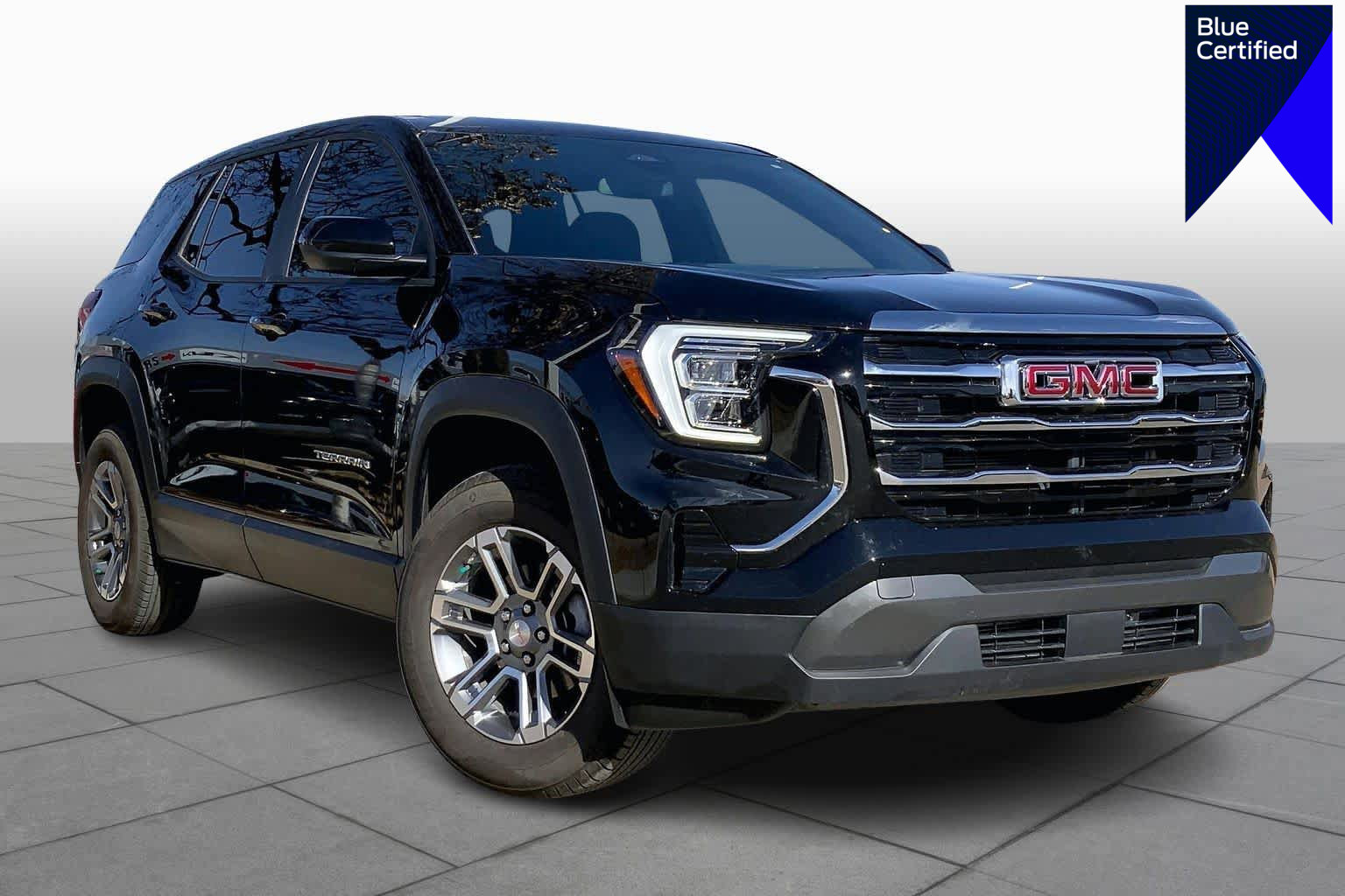 Used 2026 GMC Terrain Elevation image 1