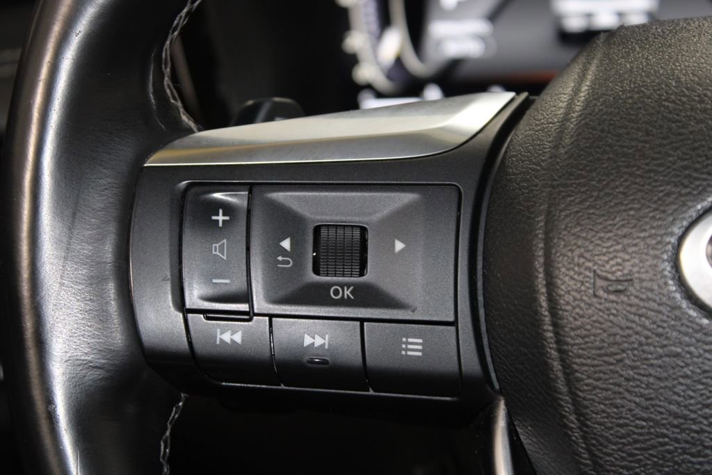 Used 2022 INFINITI QX60 Sensory w/ Cargo Package image 37