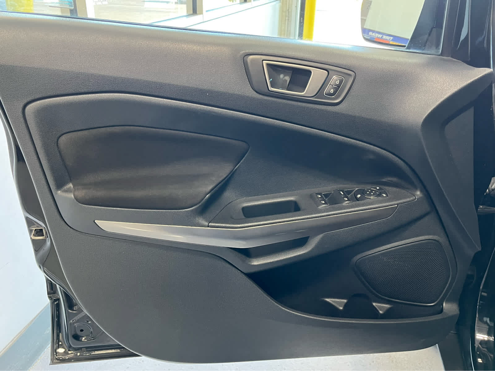 Certified 2020 Ford EcoSport SE w/ SE Convenience Package AWD/4WD image 19