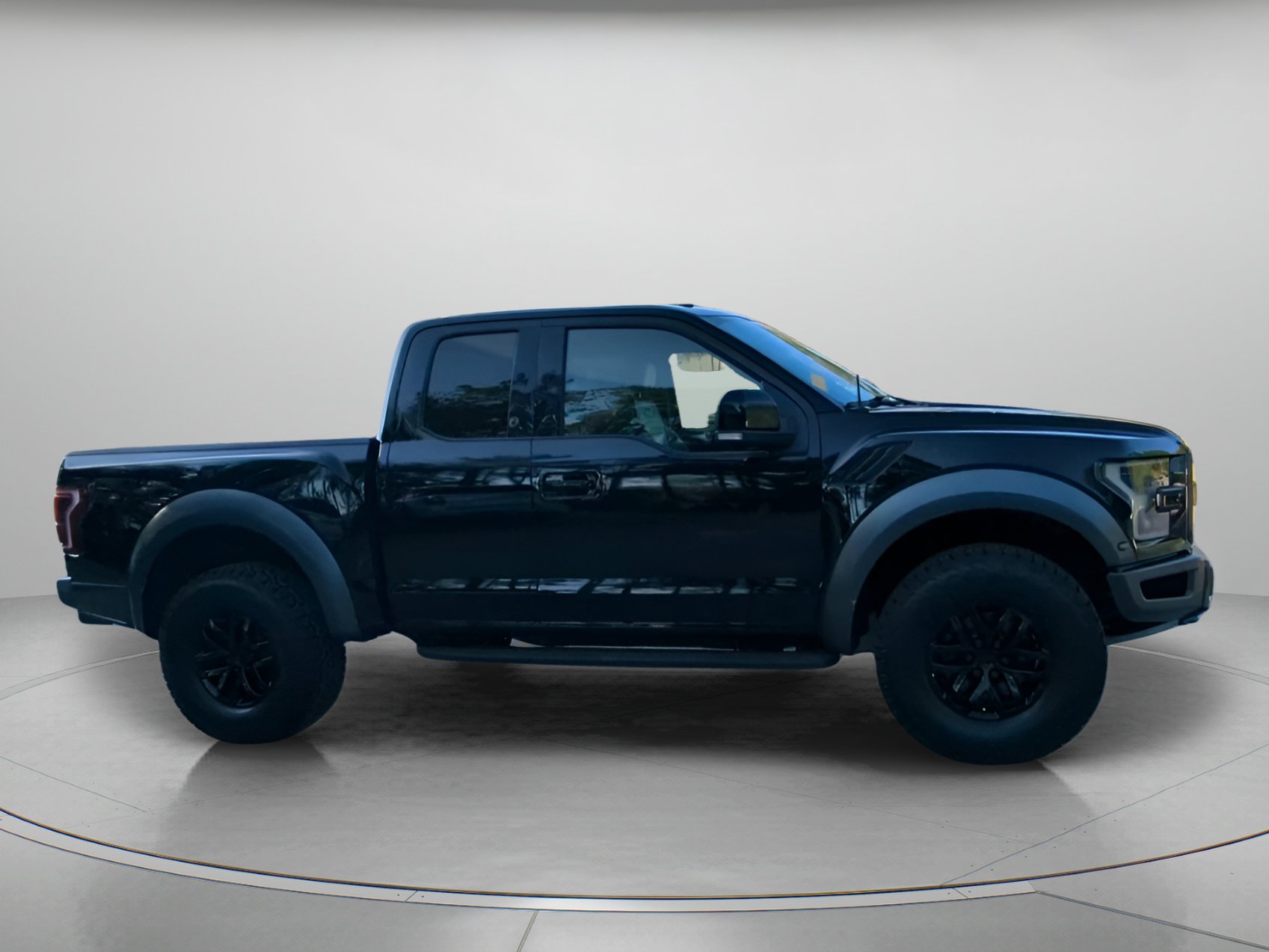Certified 2018 Ford F150 Raptor w/ Equipment Group 802A Luxury AWD/4WD image 34