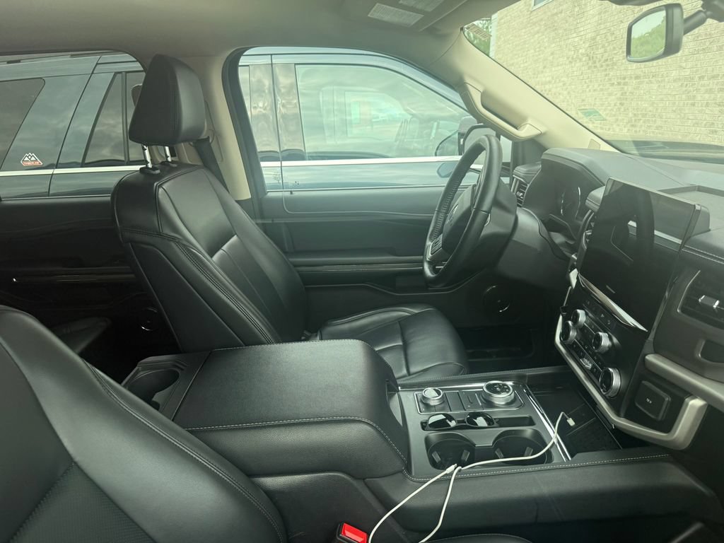 Certified 2023 Ford Expedition Max XLT AWD/4WD image 9