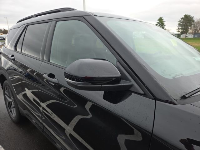 Certified 2025 Ford Explorer ST w/ Sun And Sound Package image 8