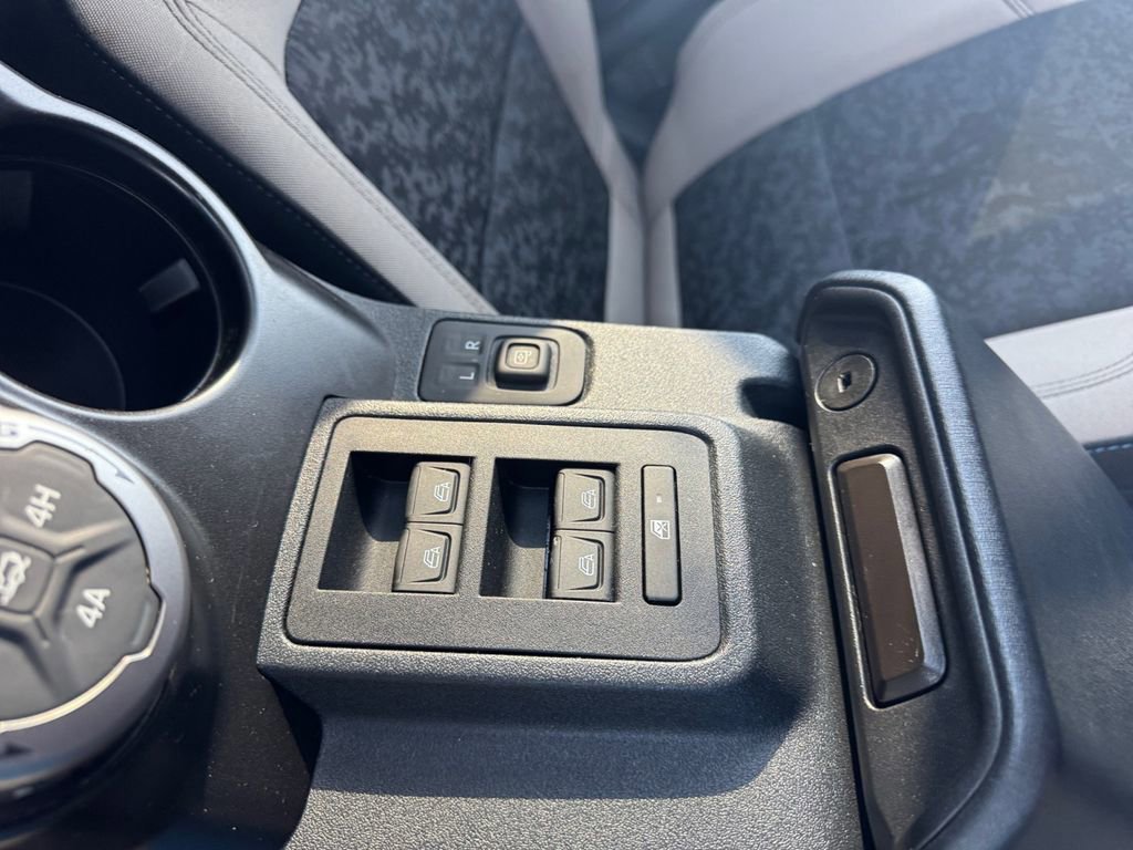 Certified 2022 Ford Bronco Wildtrak image 24