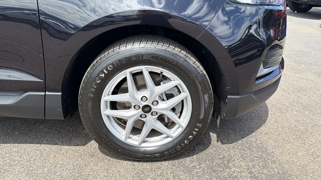 Certified 2024 Ford Edge SEL AWD/4WD image 9