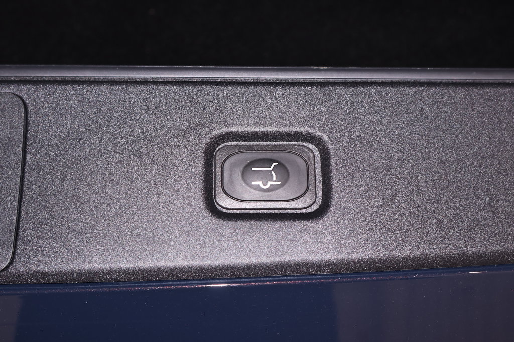 Certified 2027 Ford Expedition Platinum AWD/4WD image 46