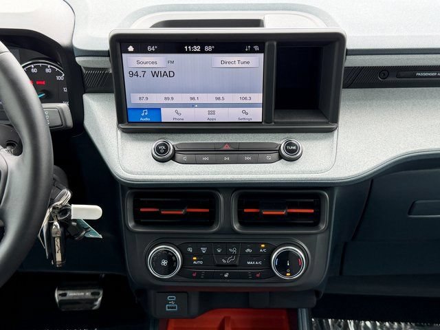 Certified 2024 Ford Maverick XLT w/ XLT Luxury Package AWD/4WD image 5