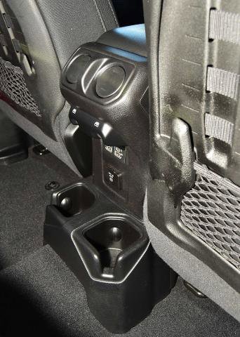 Used 2020 Jeep Wrangler Unlimited Rubicon image 32