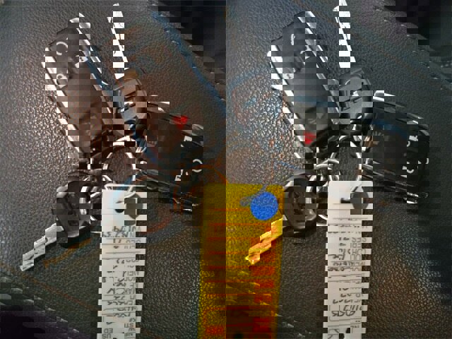 Used 2022 Chevrolet Colorado Z71 image 29