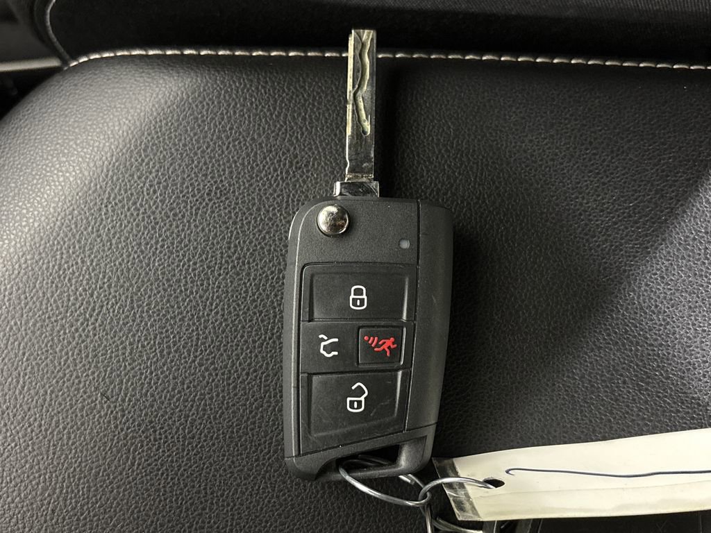 Used 2022 Volkswagen Jetta Sport FWD image 31