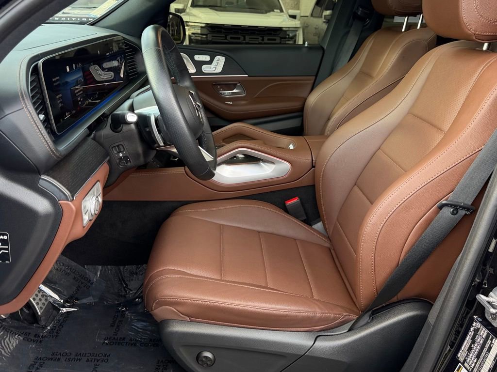 Used 2025 Mercedes-Benz GLS 450 4MATIC image 20