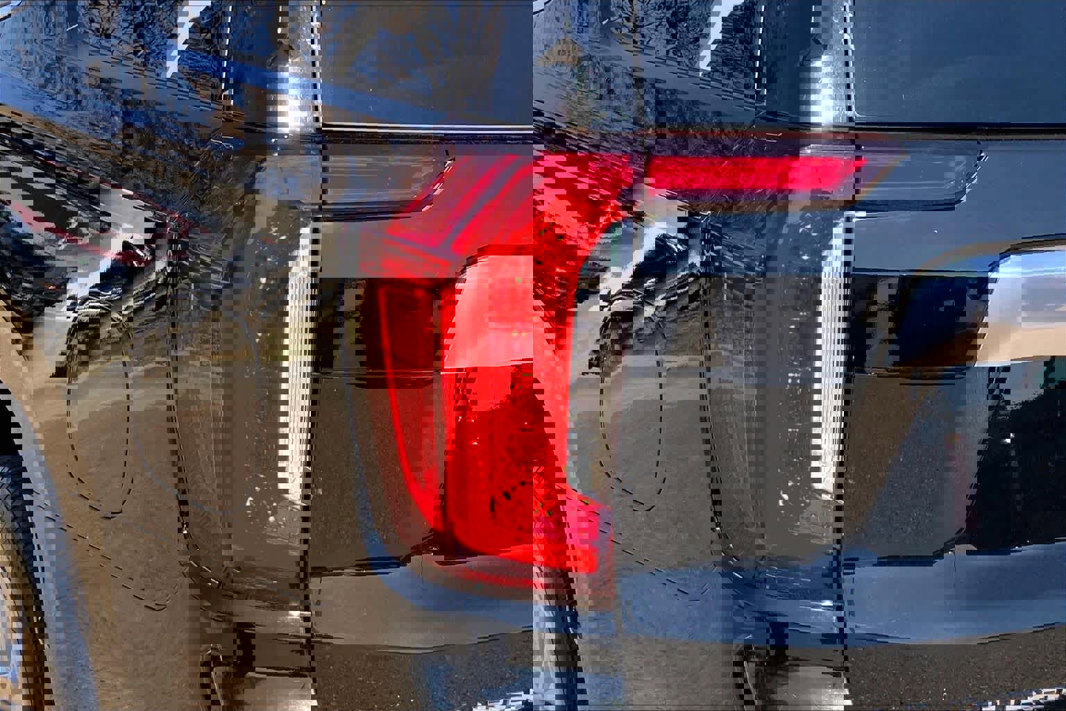 Used 2024 GMC Yukon Denali image 29