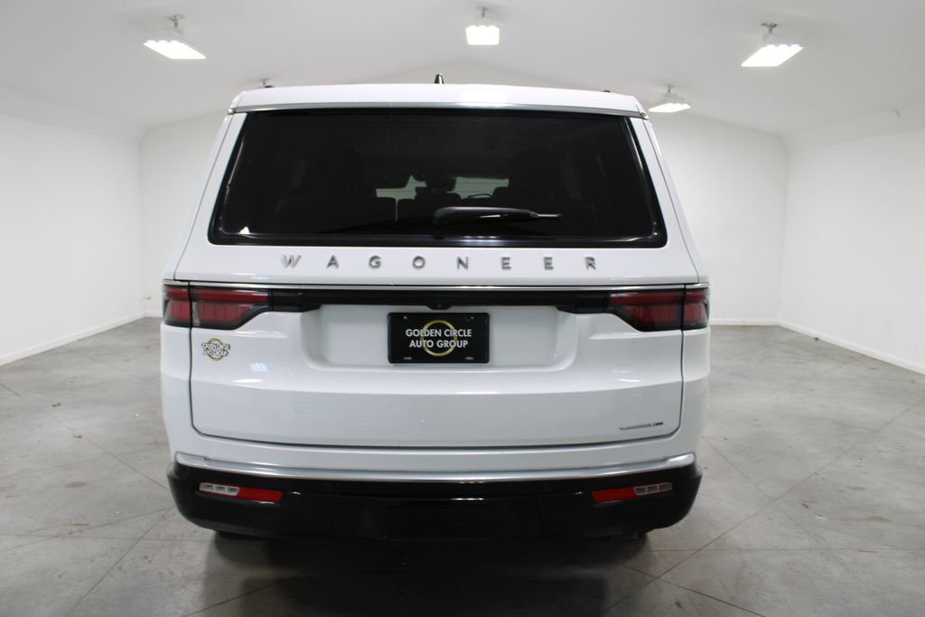 Used 2024 Jeep Wagoneer Series II image 9
