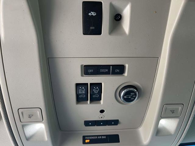 Used 2019 GMC Yukon Denali w/ Denali Ultimate Package image 22