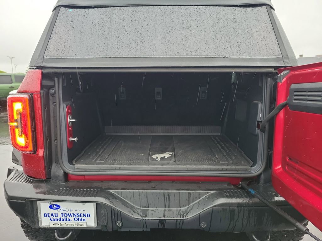Certified 2025 Ford Bronco Badlands w/ Sasquatch Package AWD/4WD image 10
