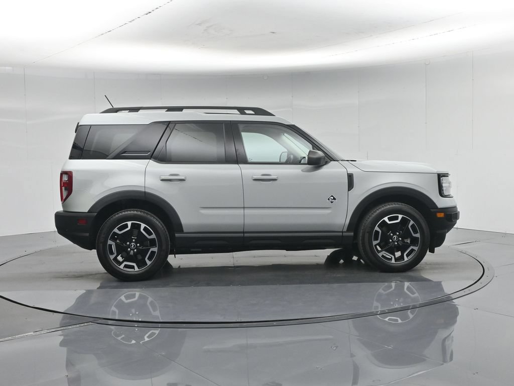 Certified 2023 Ford Bronco Sport Outer Banks w/ Tech Package AWD/4WD image 33