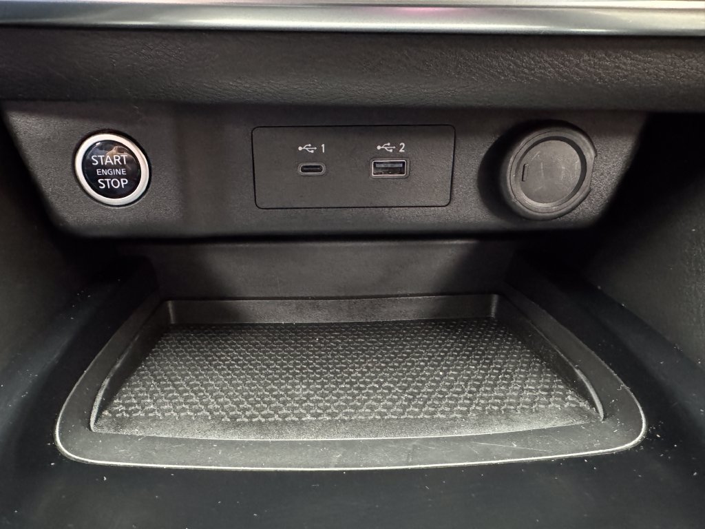 Used 2023 Nissan Rogue SV AWD/4WD image 18