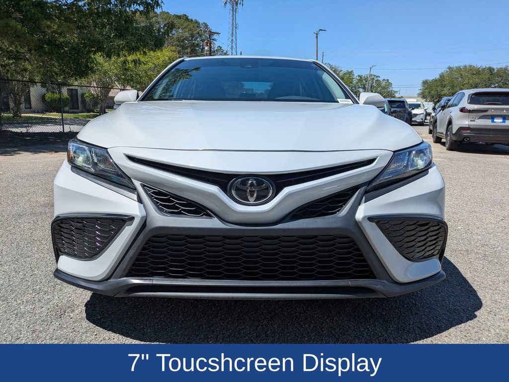Used 2023 Toyota Camry SE FWD image 9